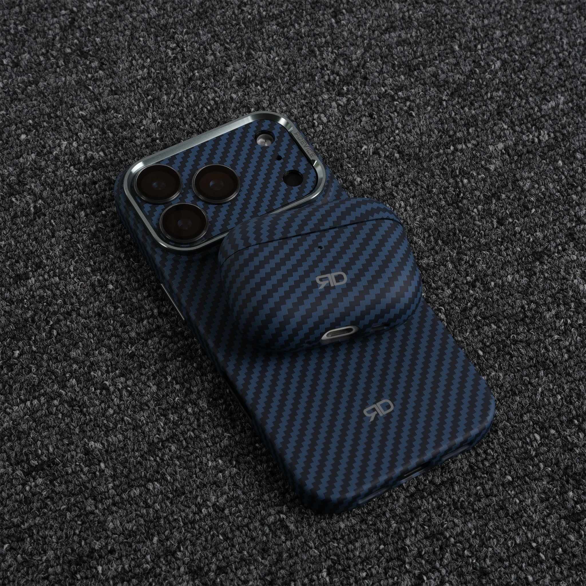RD Carbon Fiber AirPods Case V2 (BLUE)